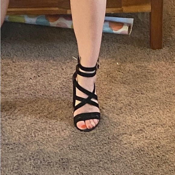 Black suede Sam Edelman heels - Picture 7 of 8